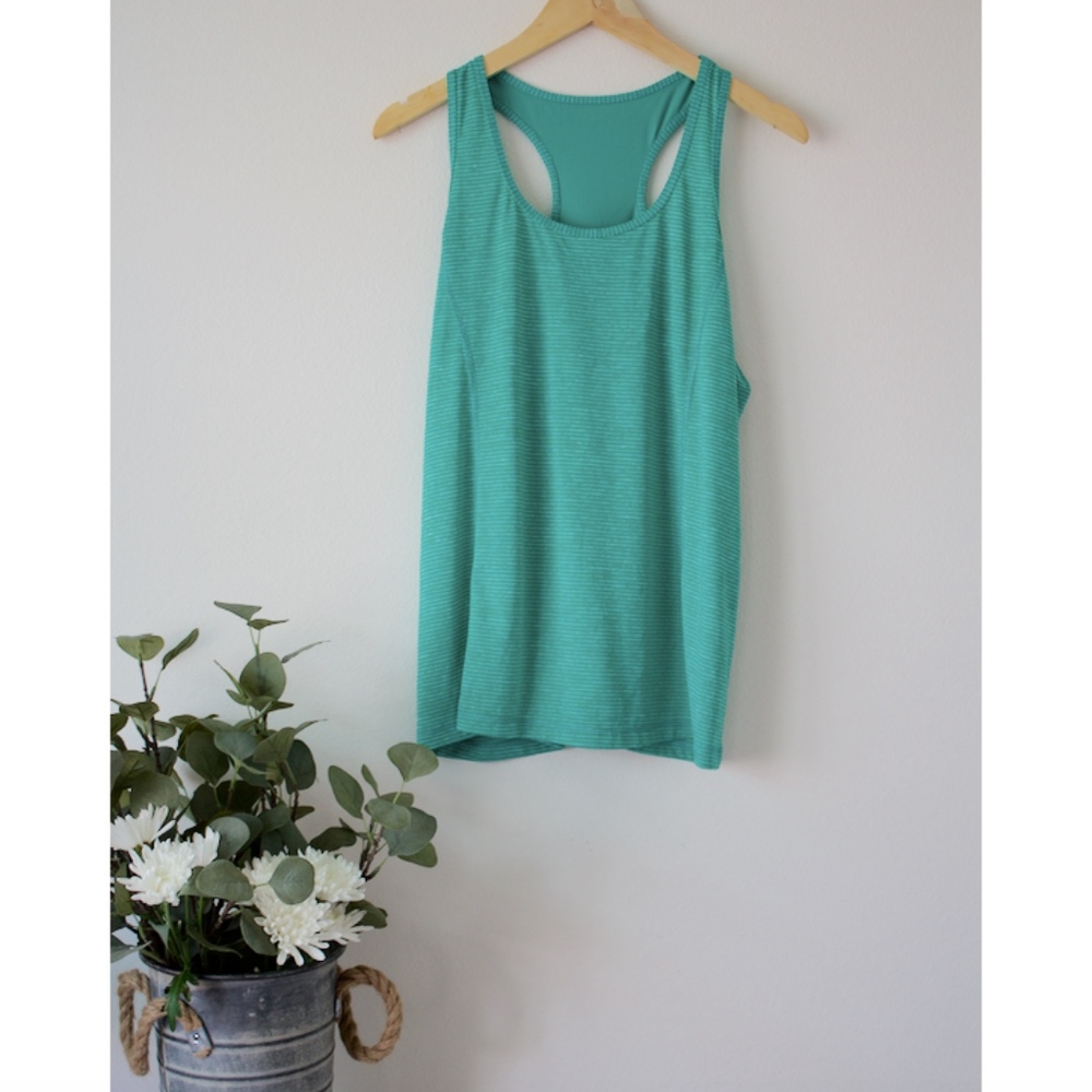 ⚡️NWOT🎉 Dri-Fit Racerback Workout Tank